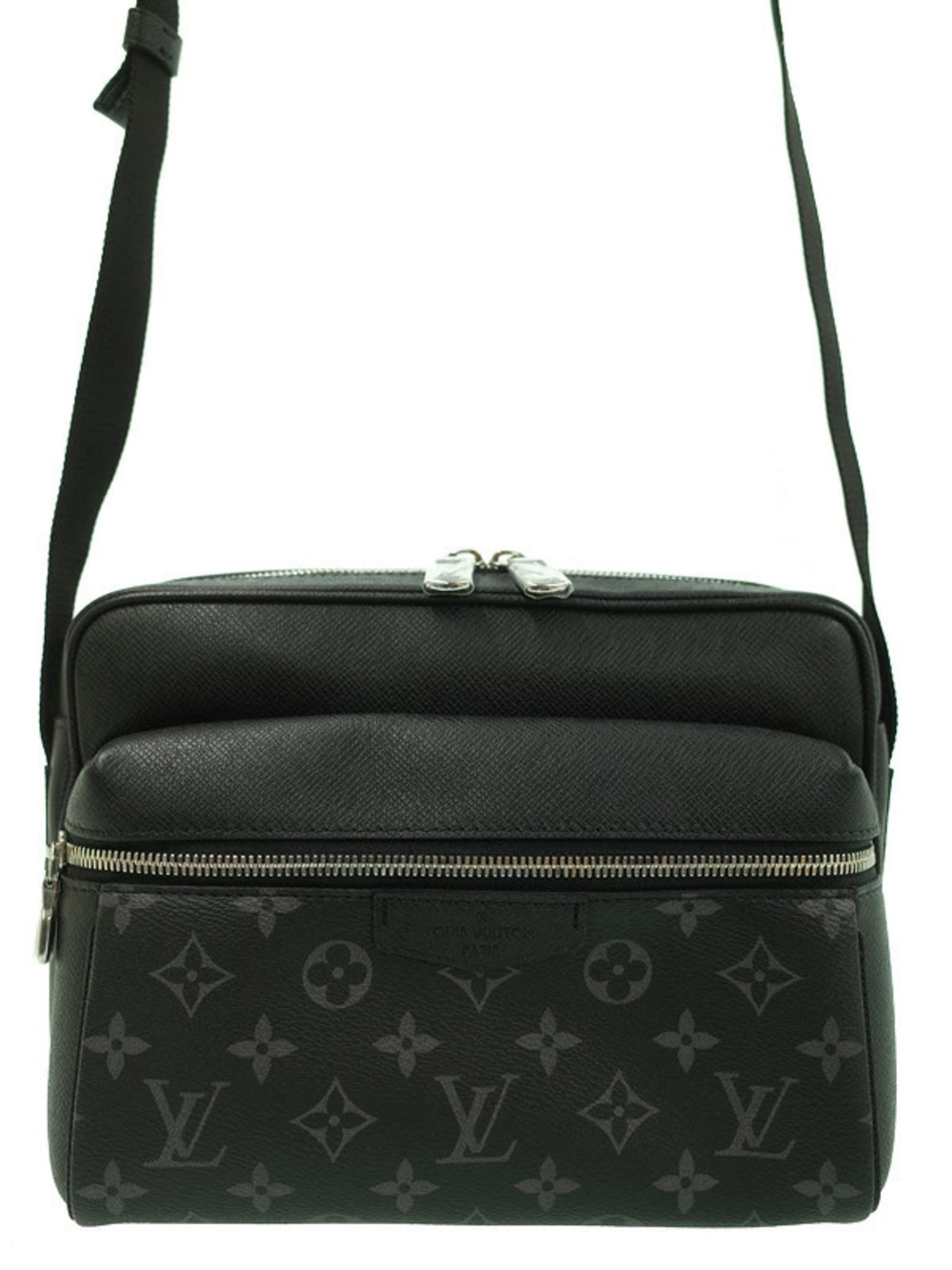 Louis Vuitton Taigarama Outdoor Messenger Shoulder Bag